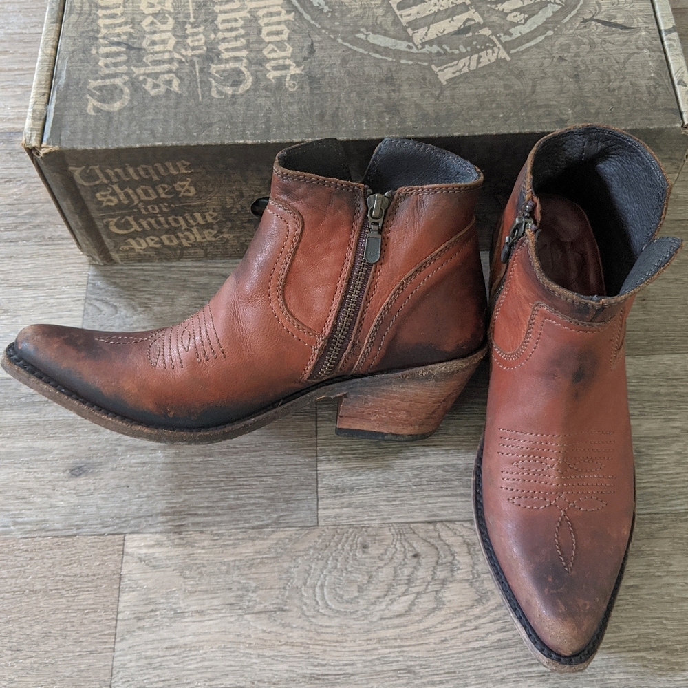 NIB Liberty Black Res Delano Cotton Stone Washed Boot Size Women 6.5